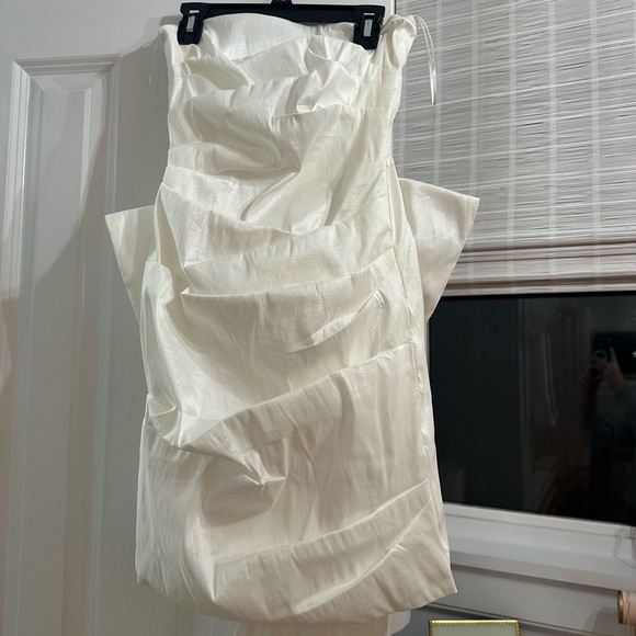 WHITE MILLIE LYNN BOUTIQUE DRESS!! - Picture 5 of 6